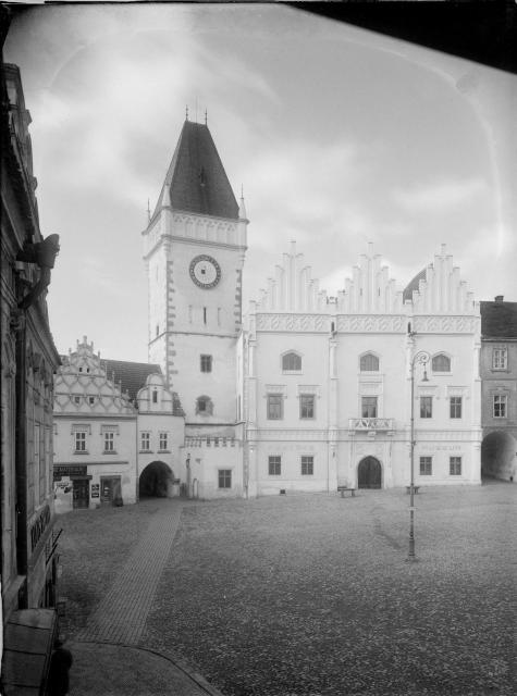 Tábor,radnice (in Czech), keywords: Tábor, town hall, square  Tábor, town hall, square