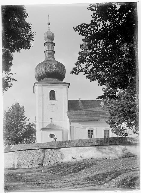 Častrov, kostel (in Czech), keywords: Častrov, church (Czech) na obálce Častrov 1919 domy sing 381 inv č9 Častrov, church