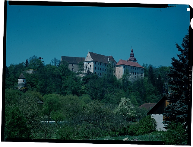 Bechynský zámek (in Czech), keywords: castle  castle