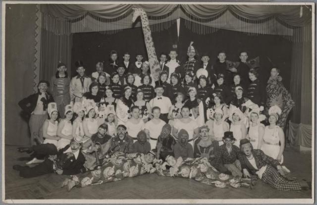 šibřinky 1931 (in Czech), keywords: šibřinky (Sokol festival), group, cirkus pani Alena TichýLukšičková šibřinky (Sokol festival), group, cirkus