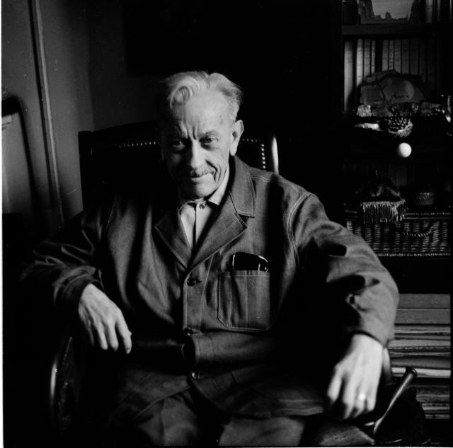 Josef Šíma (19.3. 1891-24.7. 1971), český malíř, představitel moderního evropského malířství (in Czech), keywords: portrait, painter  portrait, painter