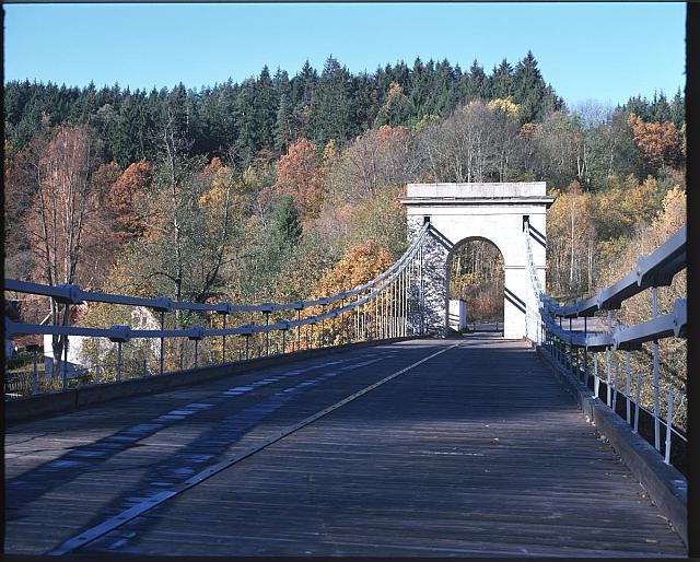 Řetězový most (in Czech), keywords: Lužnice, river (Czech) v červenci 1970 nebo 1971 jsme šli během letního tábora pěšky okolo Lužn... Lužnice, river