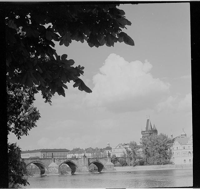 Karlův most (in Czech), keywords: Prague  Prague