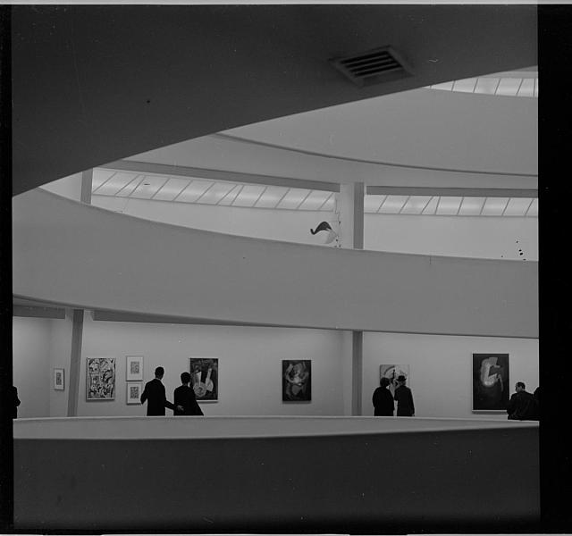 Guggenheimovo muzeum (in Czech), keywords: USA (Czech) na obálce Guggenheim m USA